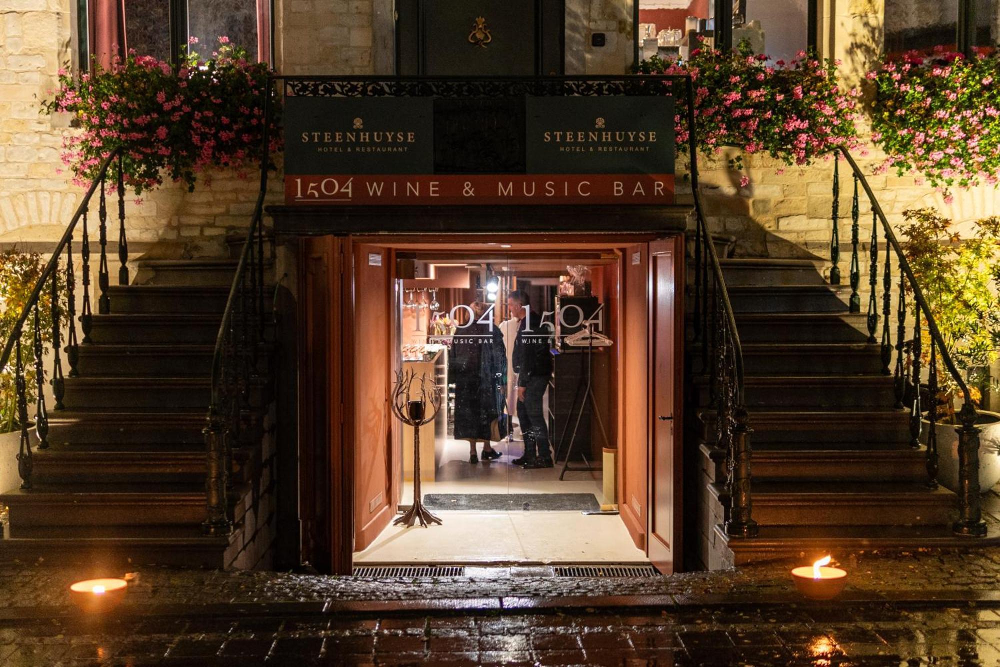 Hotel Restaurant Steenhuyse Ауденарде Экстерьер фото